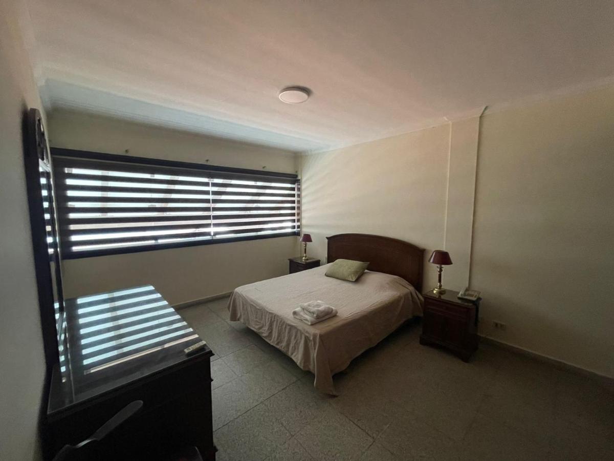Tradición Apartamento Santa Cruz de La Sierra Exterior foto